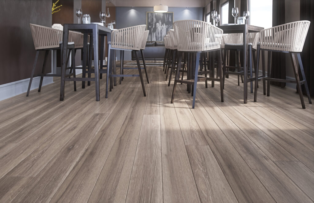 Restaurant with TORLYS CorkWood Designer Eaglecrest Oak floors