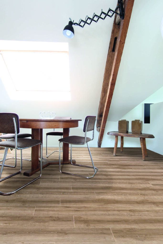 TORLYS Avenue Laminate in Beverley Oak