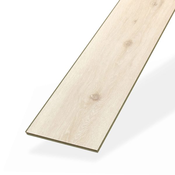 A single Cumulus Oak plank in light wood color with a natural grain pattern and visible knots, displayed on a white background.