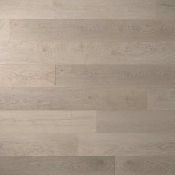 Barossa features long, light-colored wooden planks with subtle grain patterns and natural knots, creating a clean and modern look.