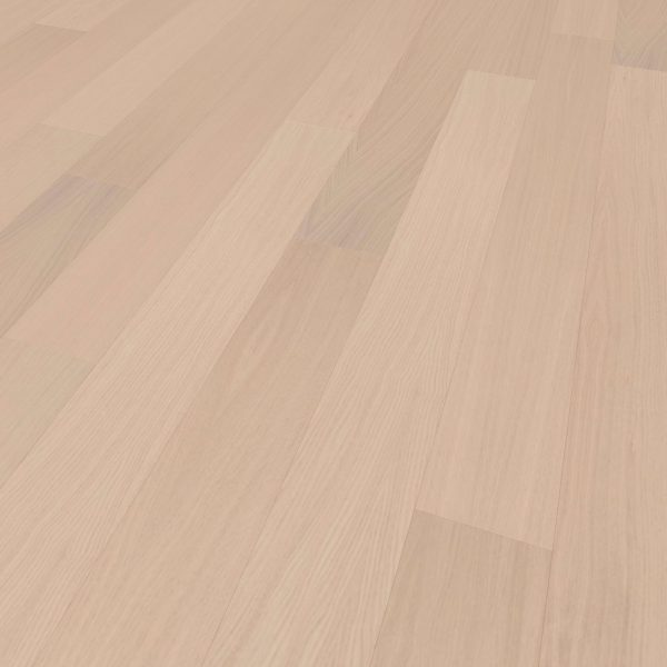 White Oak Natural R&Q features light-colored wooden planks with natural wood grain patterns and alternating beige and tan shades, arranged in a staggered layout. The smooth, clean surface highlights the beauty of white oak.
