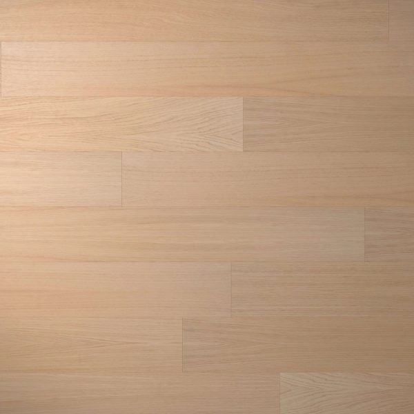 Briar Oak R&Q features light-colored wood with a smooth, matte finish and subtle grain. Its planks are arranged in a staggered pattern, offering a clean and minimalistic look.