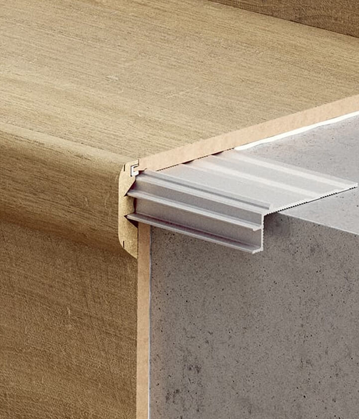 Incizo 5-in-1 Moulding